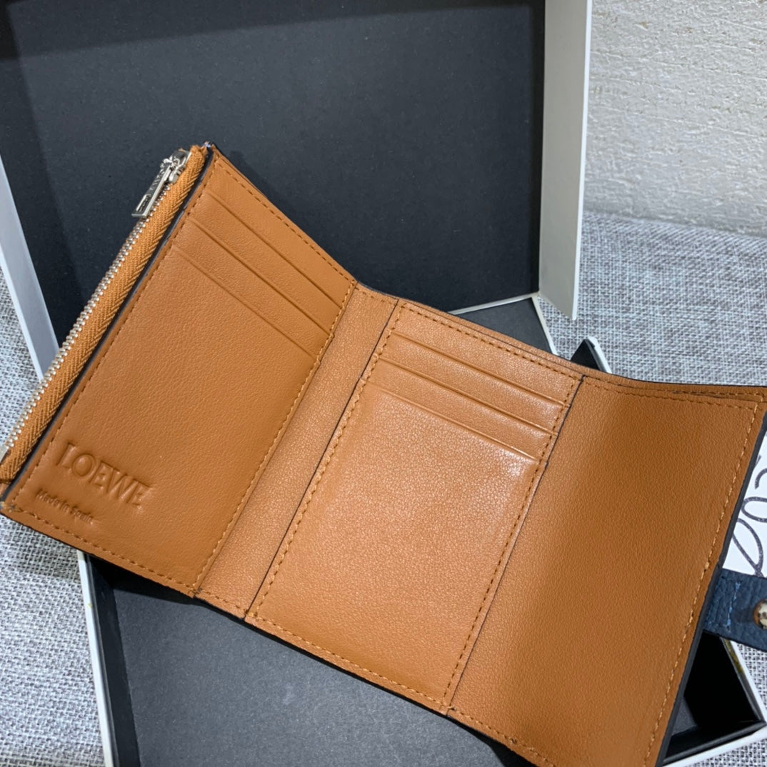 Loewe 三折短夾