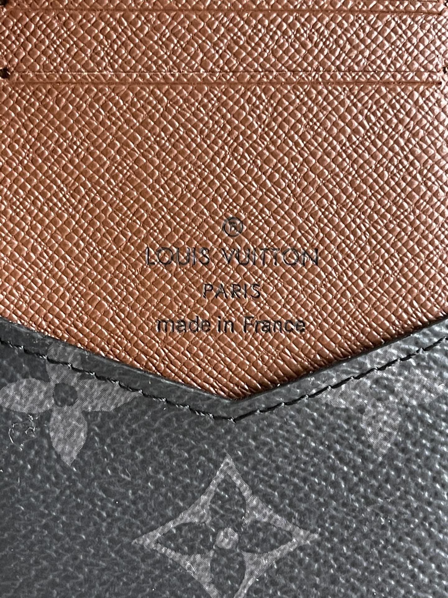 LV M80767 白色水波紋 新款男士卡包