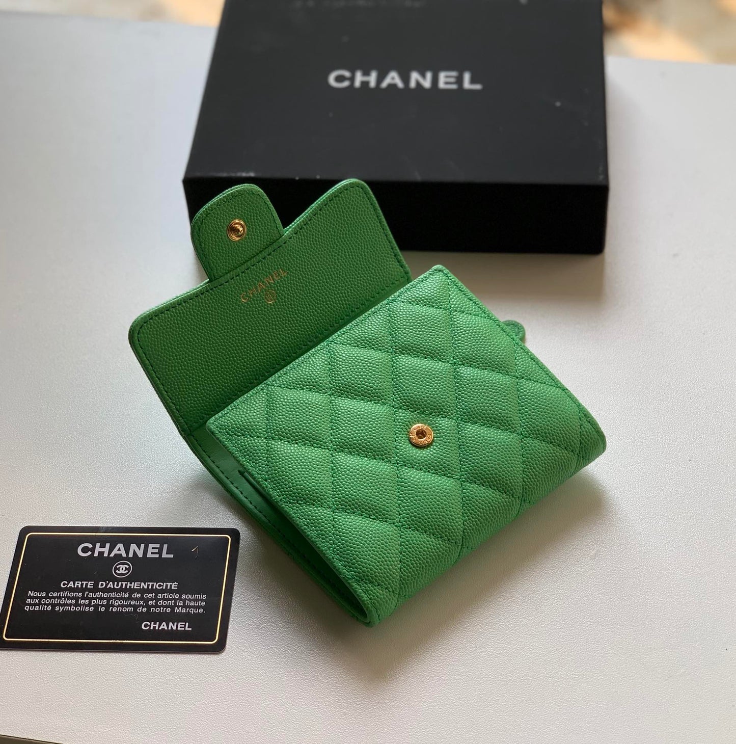Chanel CF 三折短夾-綠色荔枝皮金釦