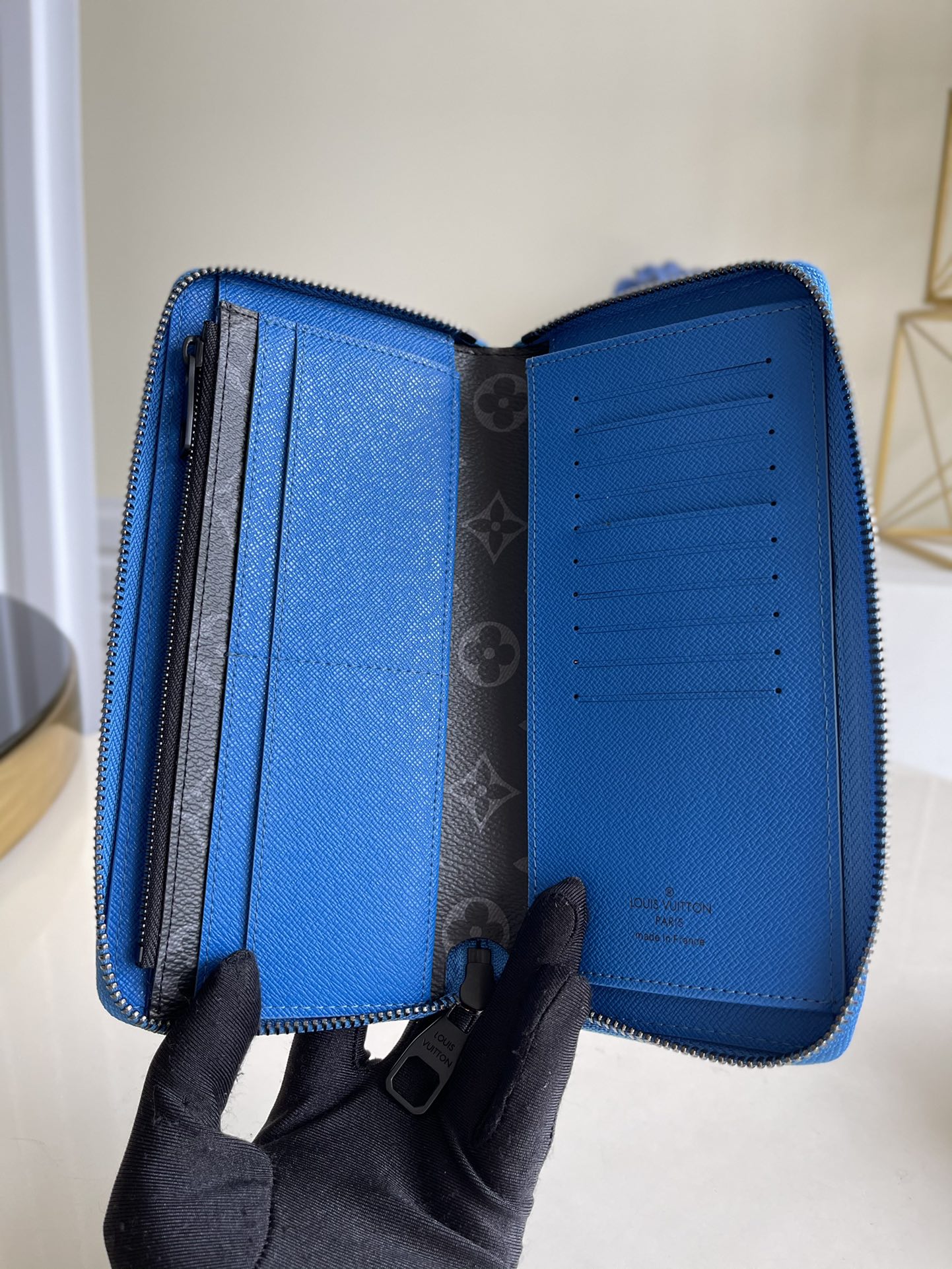 LV M80789 藍色水波紋 新款男士拉鍊長夾