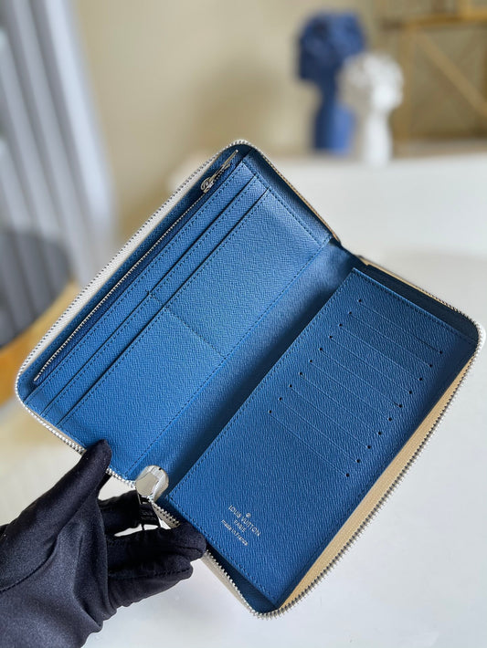 LV M80499中藍 本款ZIPPY VERTICAL 長夾-全開款