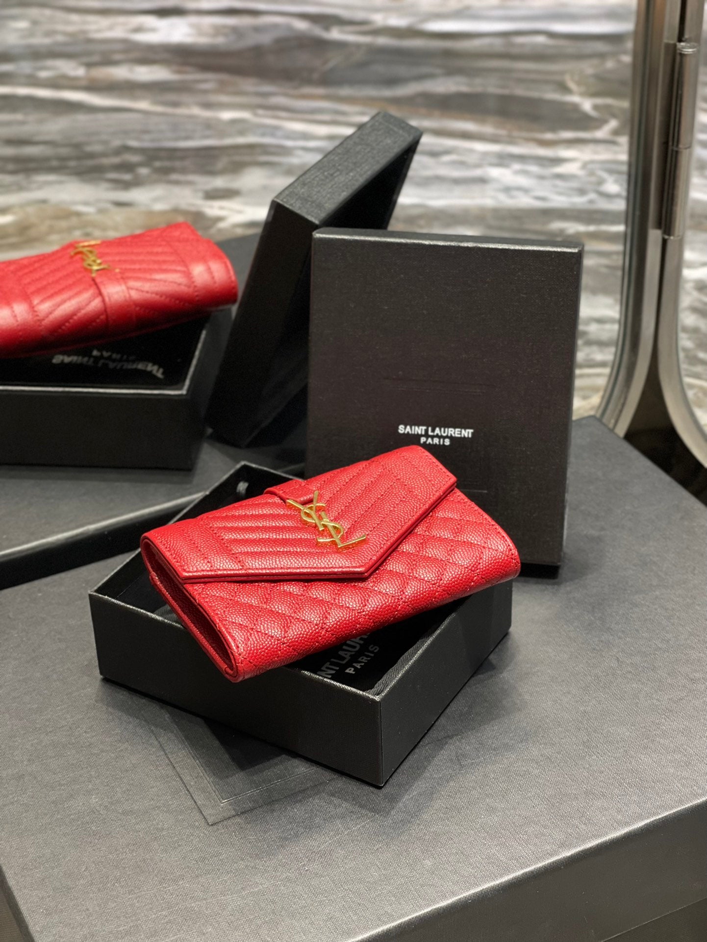 YSL 新品短夾 紅色金扣