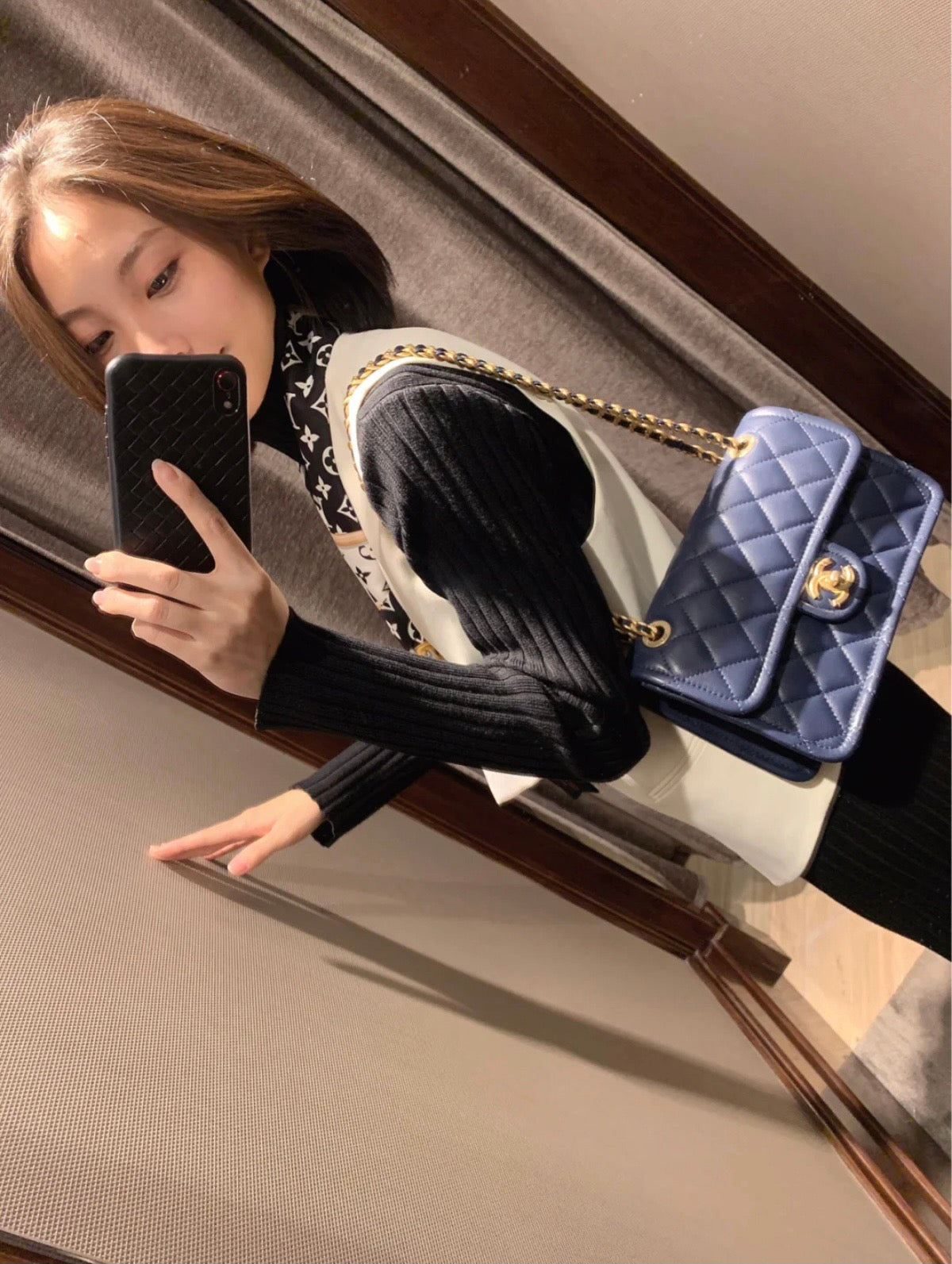 Chanel 中號豆腐包-海軍藍