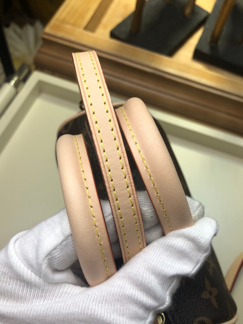M61252 路L家-Nano Speedy 波士頓包 老花迷你