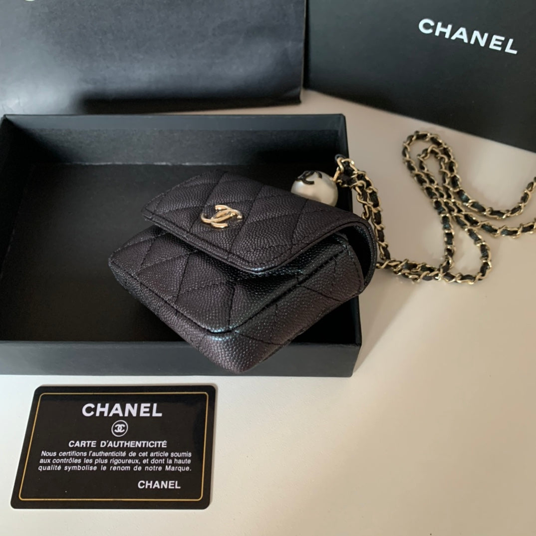 CHANEL 珍珠鏈條零錢包！