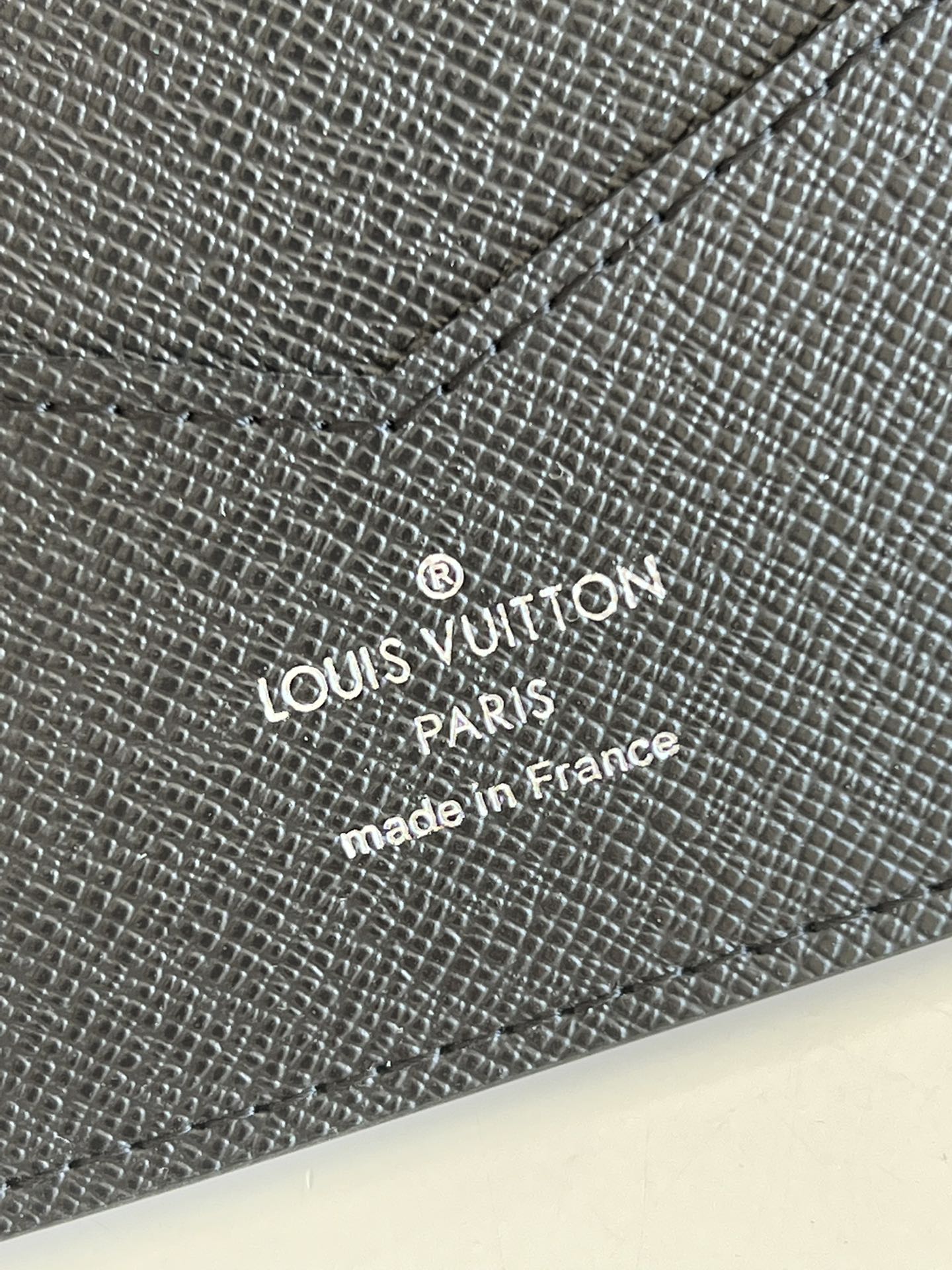 LV M64501 黑花短夾卡包