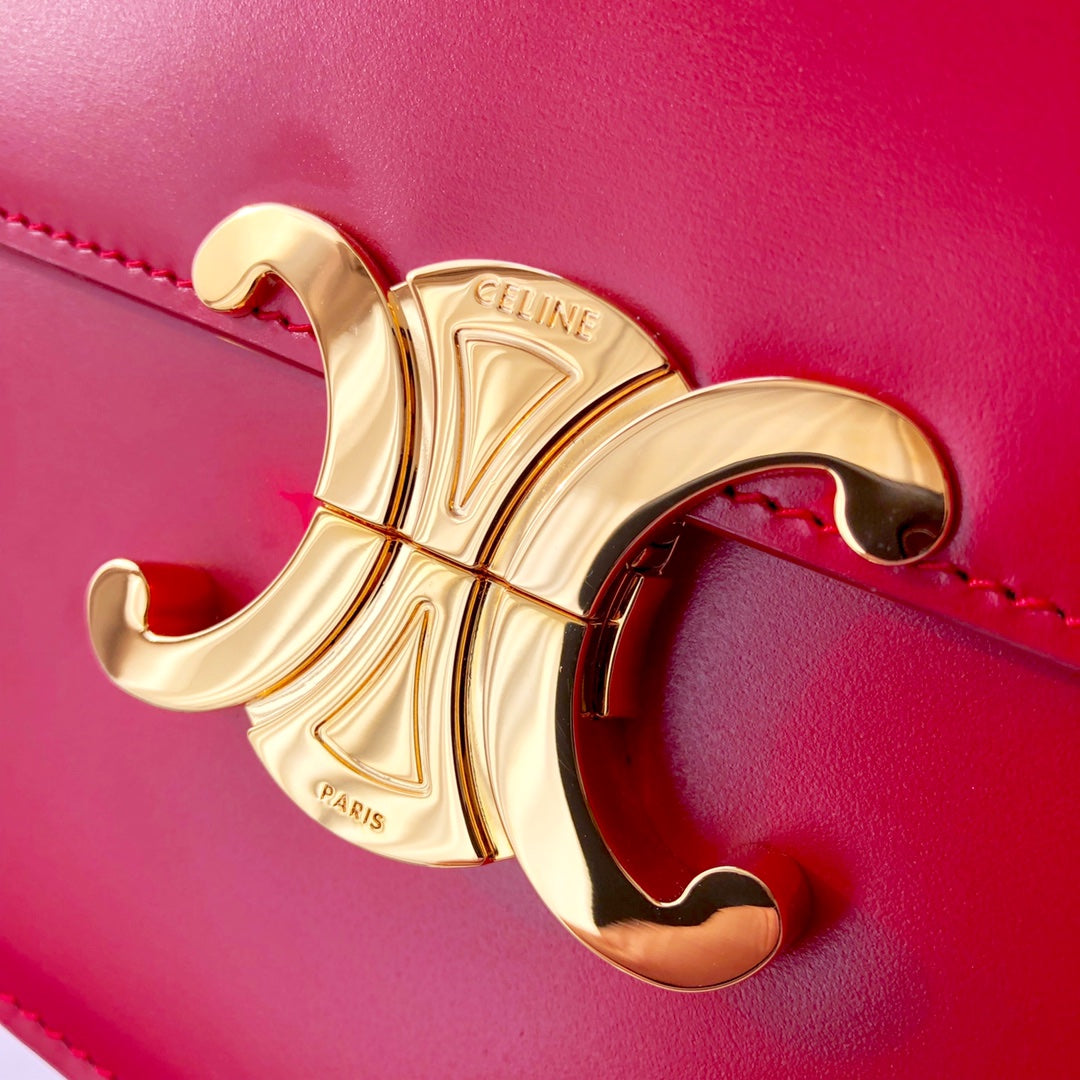Celine TRIOMPHE 中號小牛皮