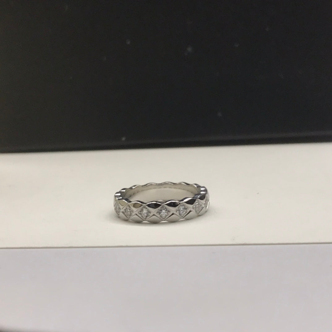Chanel 戒指