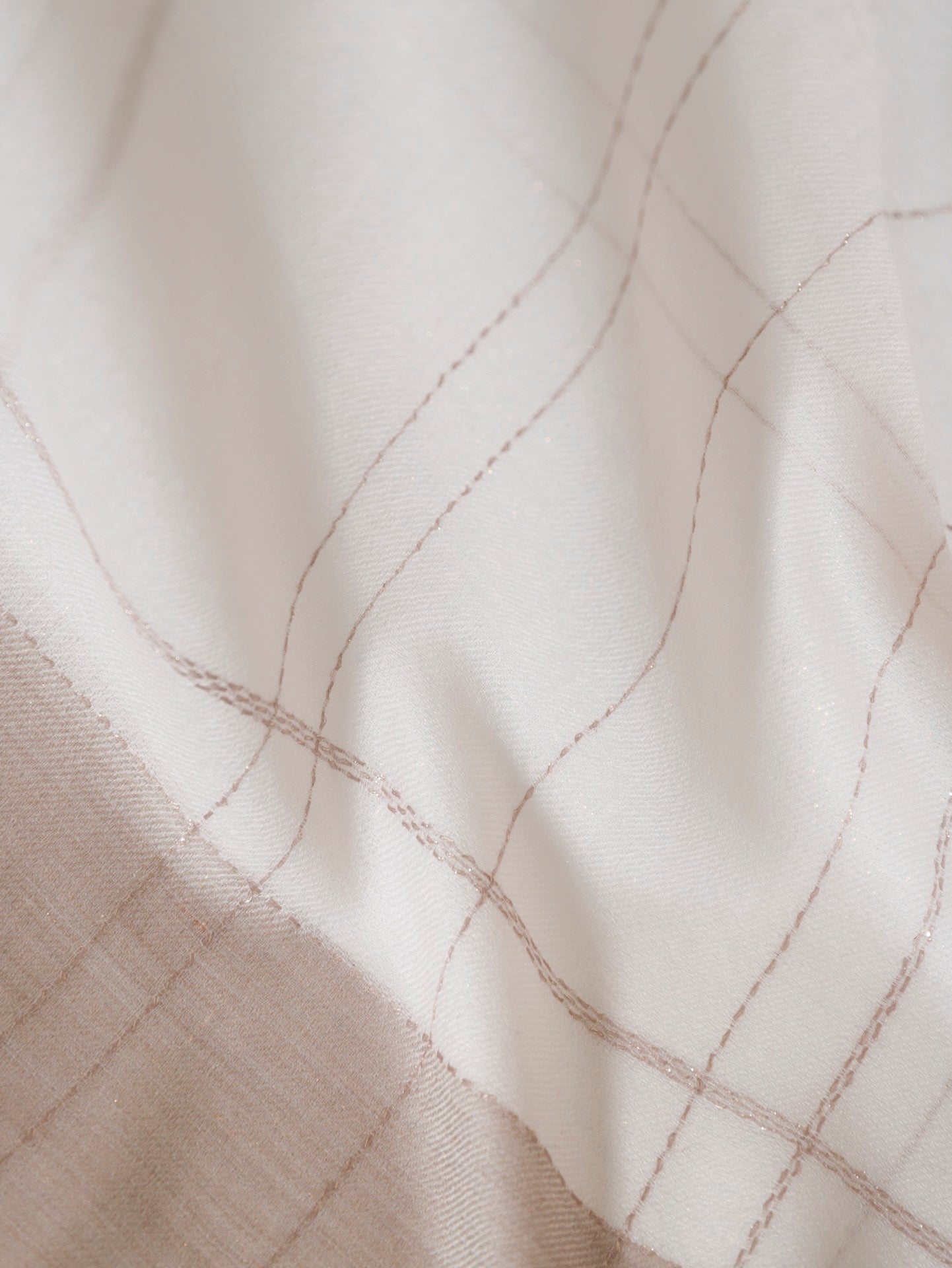 L-Piana-撞色格紋小方巾