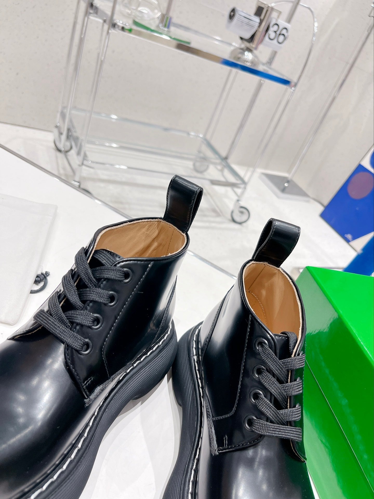 B編織-高定系列 經典螺紋底大頭短靴 全牛皮（35-39，40可訂製）