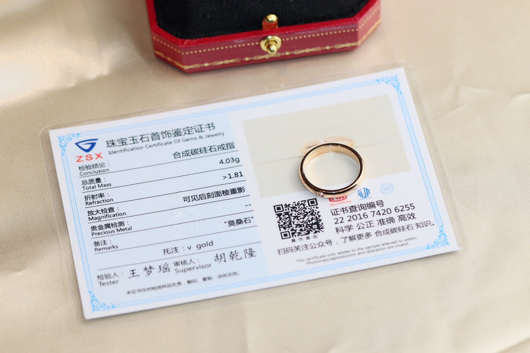 Cartier 一顆鑽石戒指