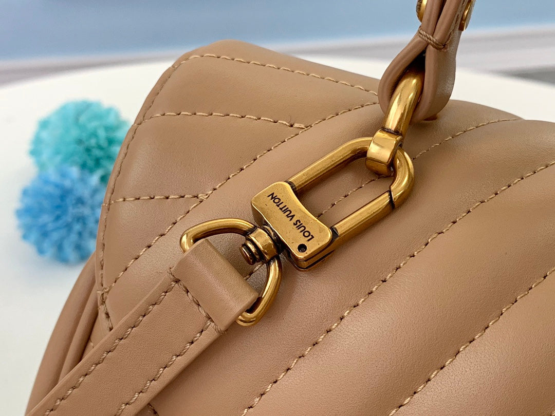 M53932 路L家-2019 秋季 New Wave Top Handle 手袋 杏色