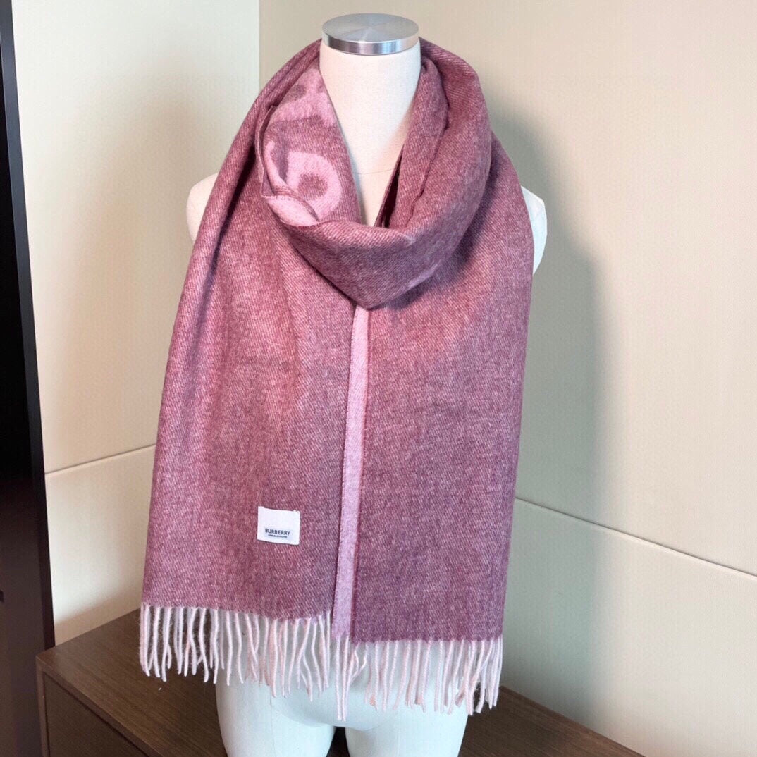 巴B家-頂級羊絨刺繡圍巾42*180cm 粉色