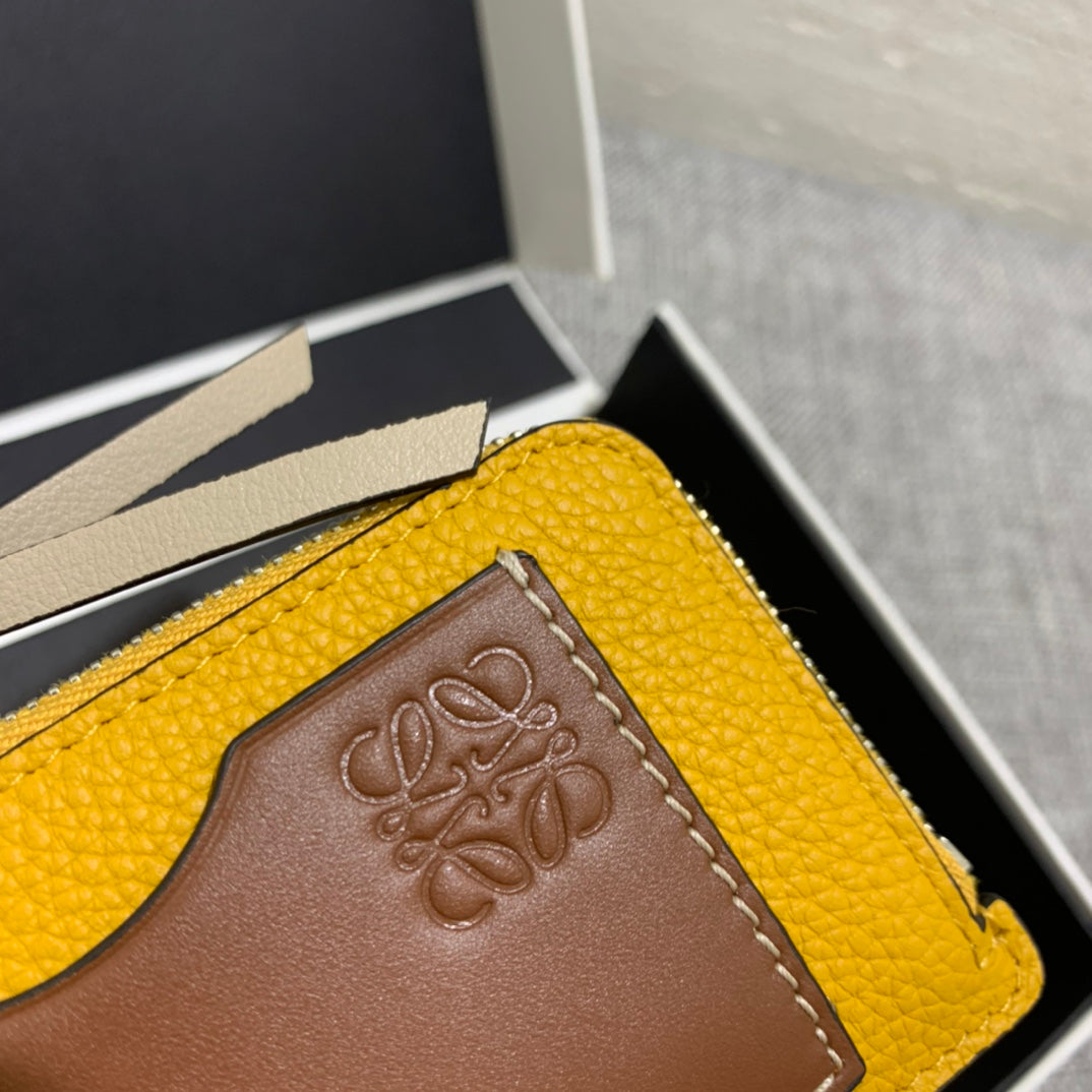 Loewe 拉鍊小卡包