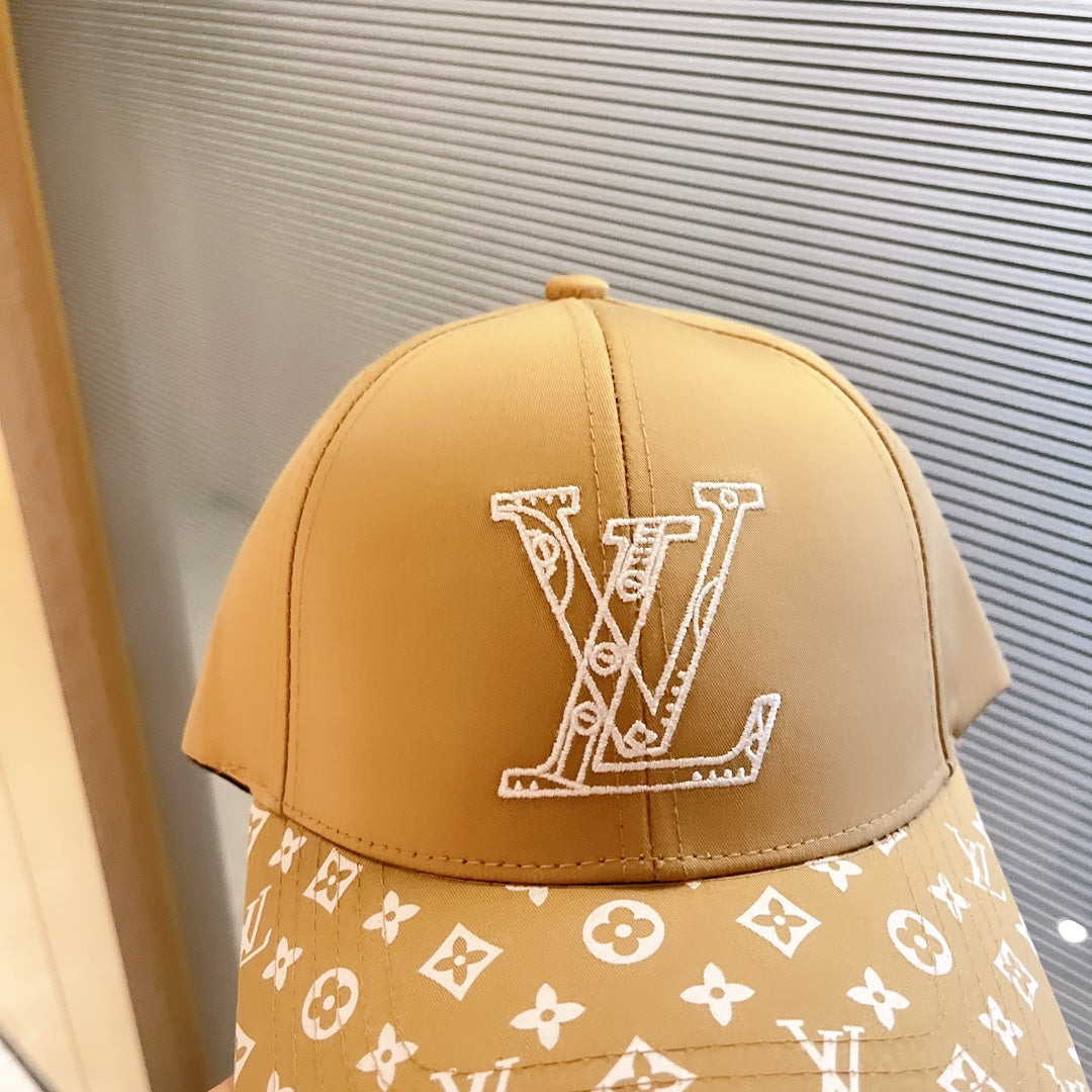 路L家-新款刺繡LOGO棒球帽