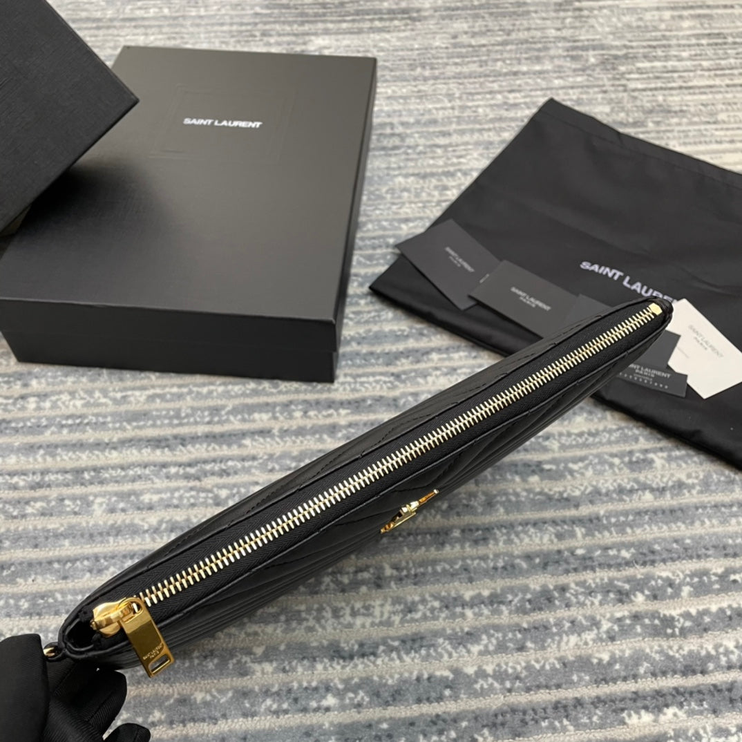 YSL 經典MONOGRAM中號絎縫皮革手包-黑色小牛皮金扣