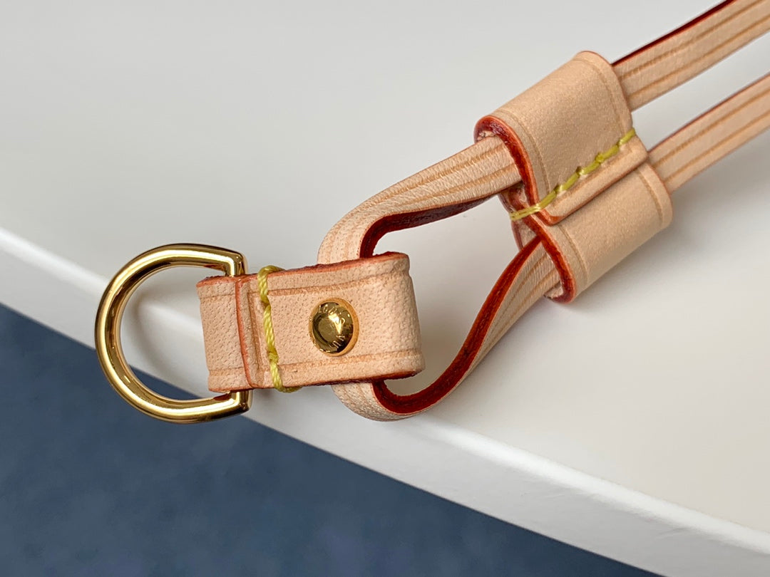 M40995 路L家-Neverfull 全新經典手袋 中號