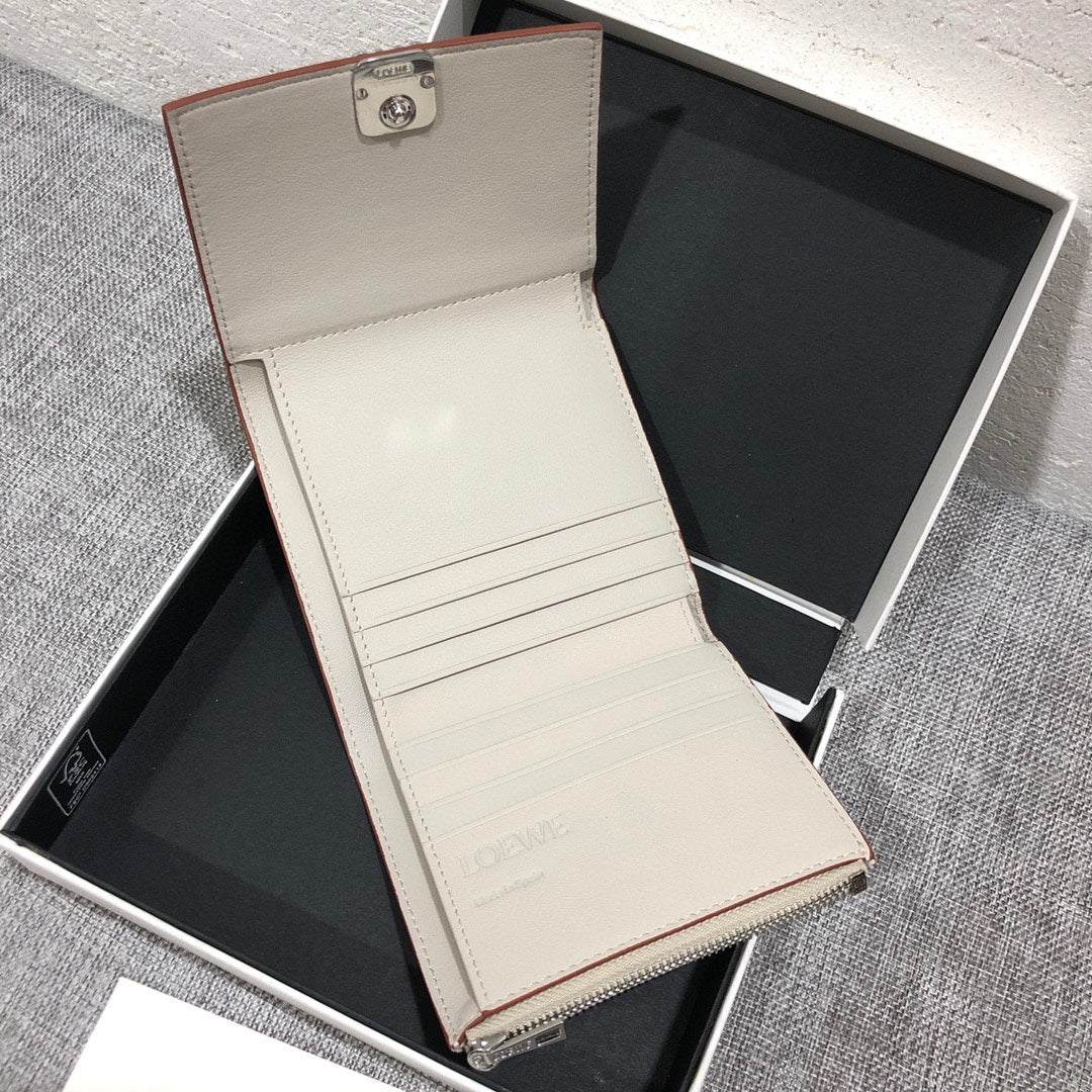 Loewe 三折短夾