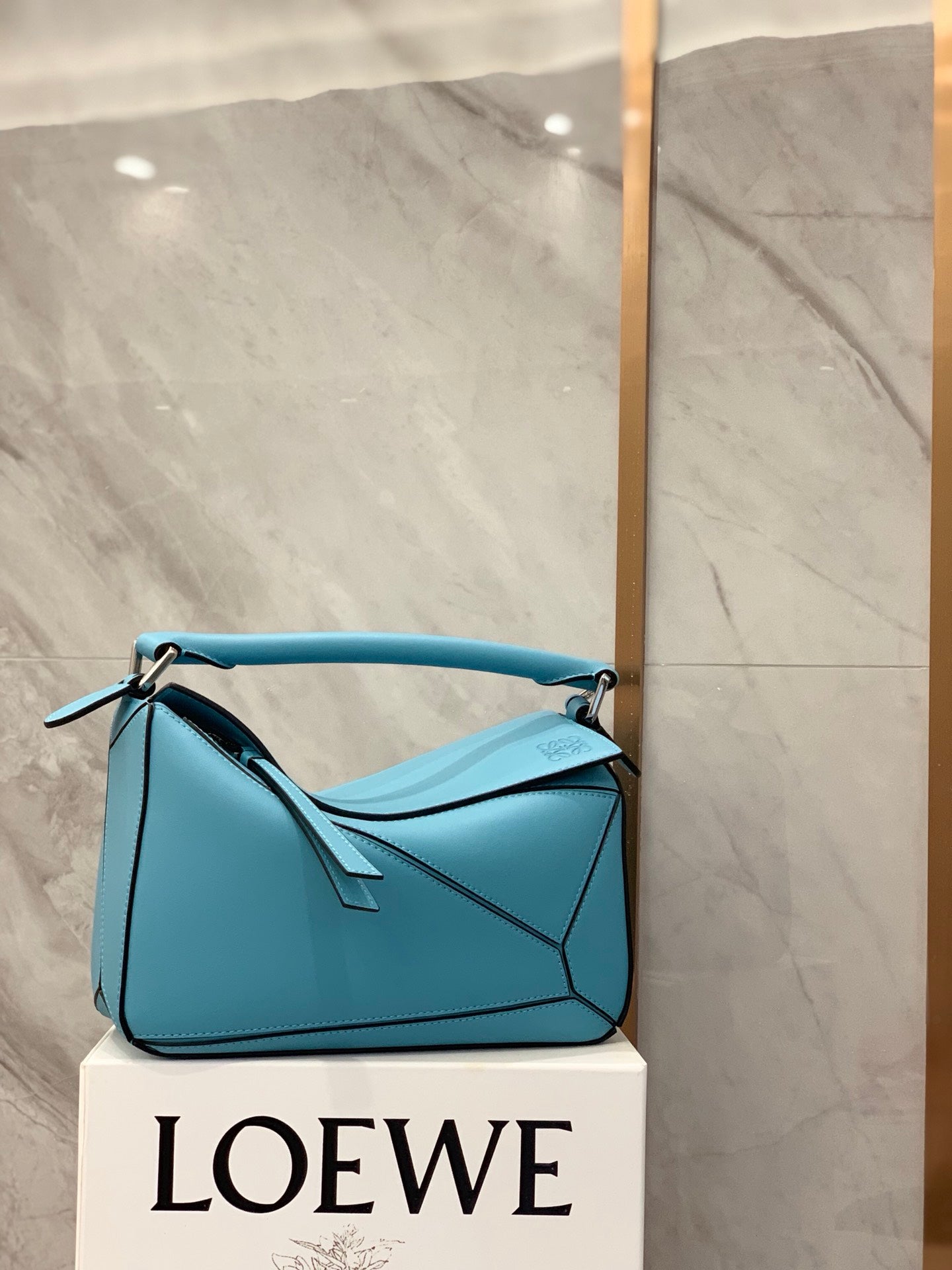 羅L威-2020年新款 Puzzle bag  小牛皮