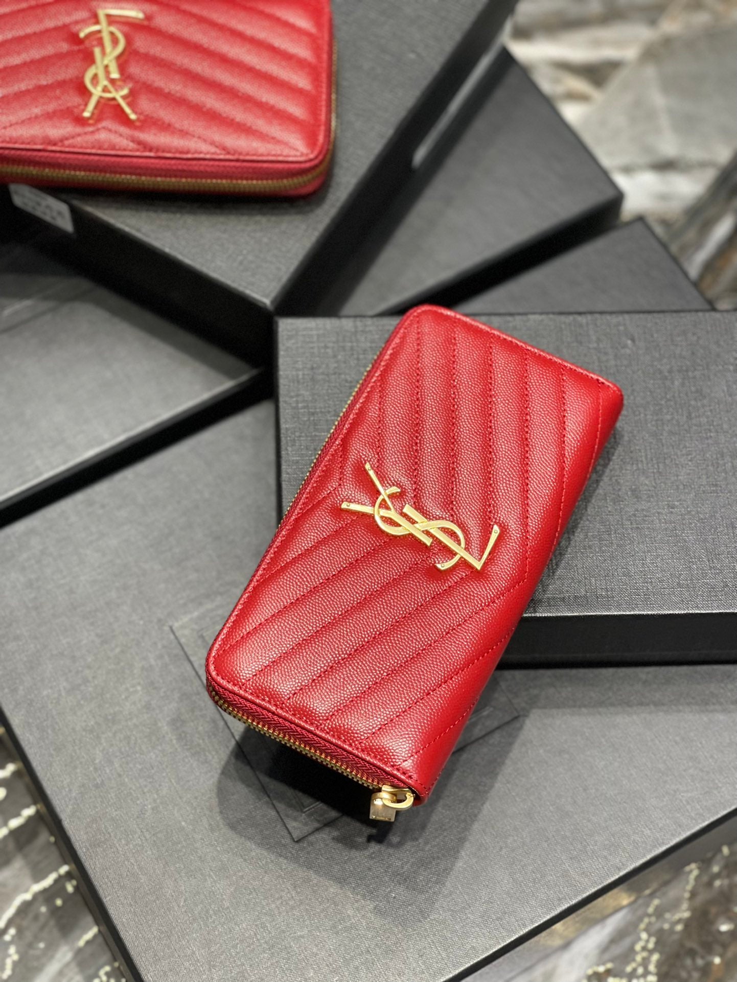 YSL 拉鍊長夾 紅色金扣
