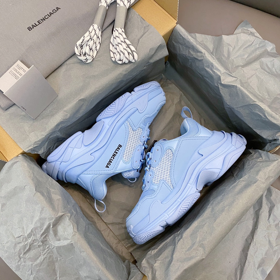 Balenciaga 巴黎世家-Triple S 老爹鞋
