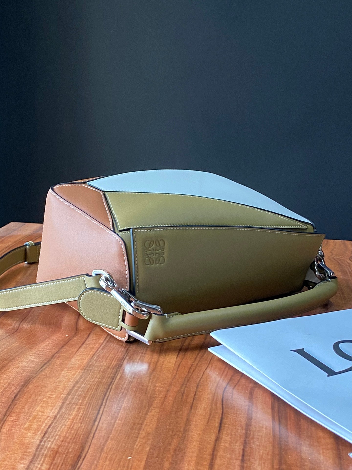 羅L威-Puzzle bag 小牛皮 小號