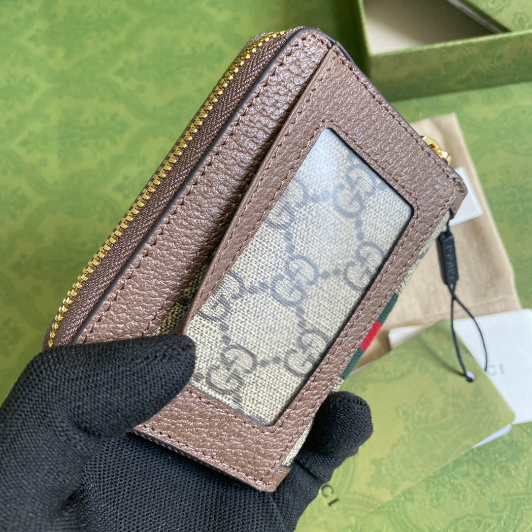 Gucci 新款拉鍊短夾