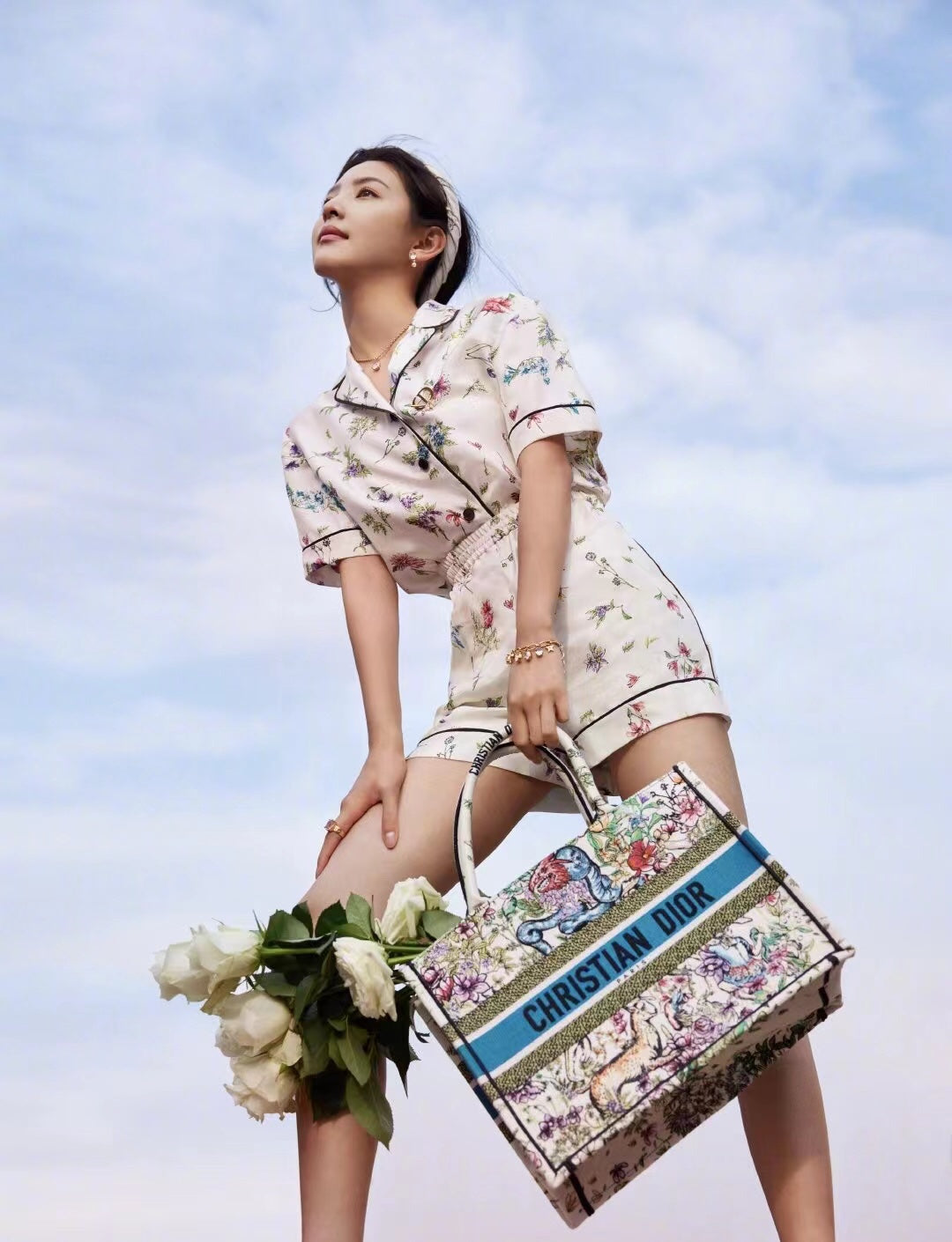 Dior Book Tote-中號36.5cm白花刺繡