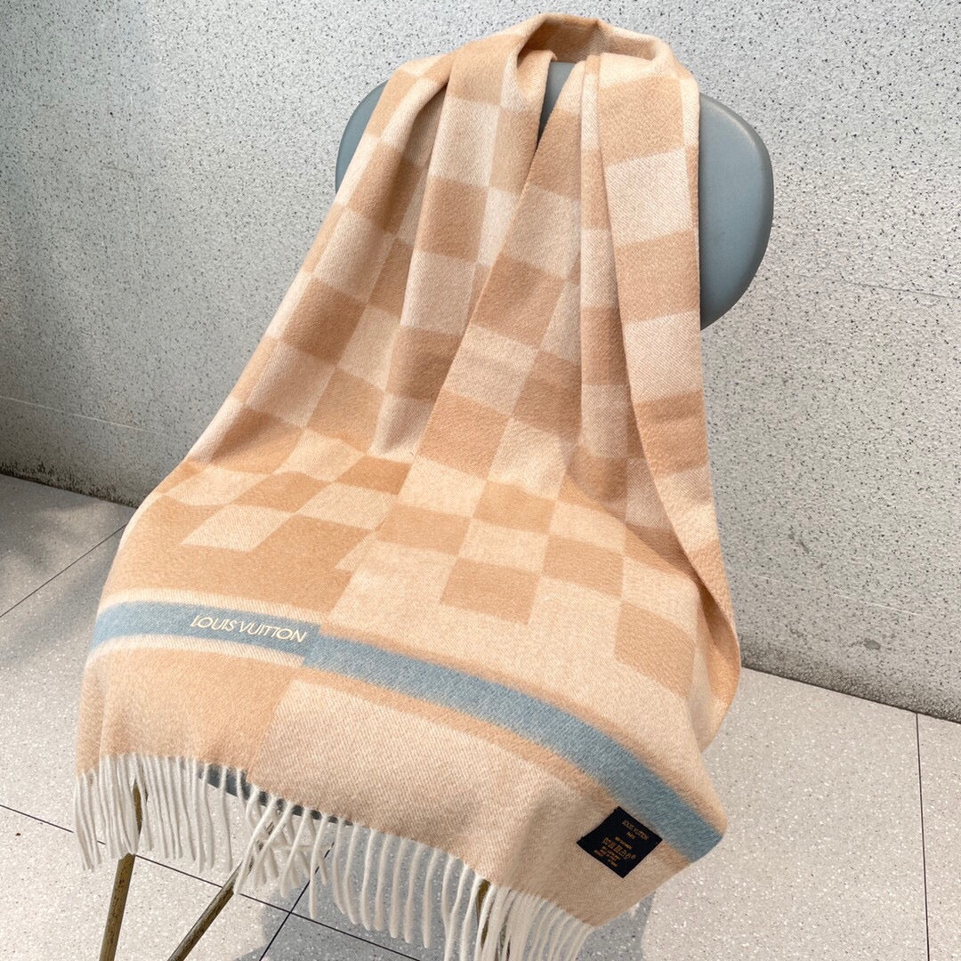 路L家-純羊絨圍巾 180*32cm 米色