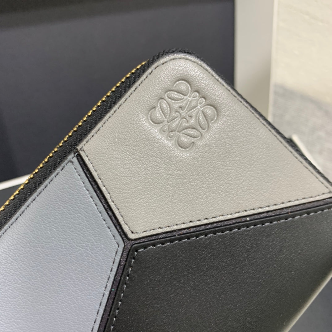 Loewe Puzzle zip around wallet 拉鍊長夾