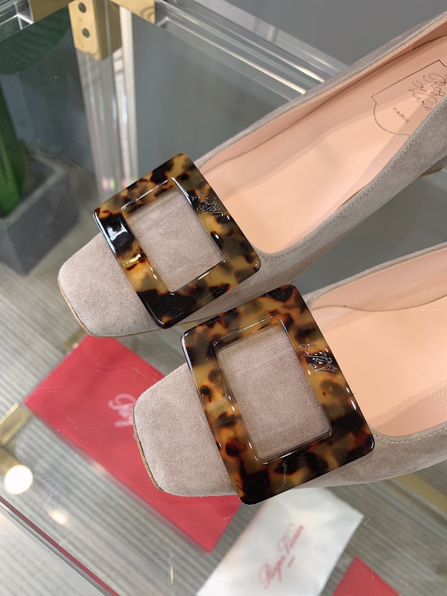 Roger Vivier Belle玳瑁扣方頭鞋
