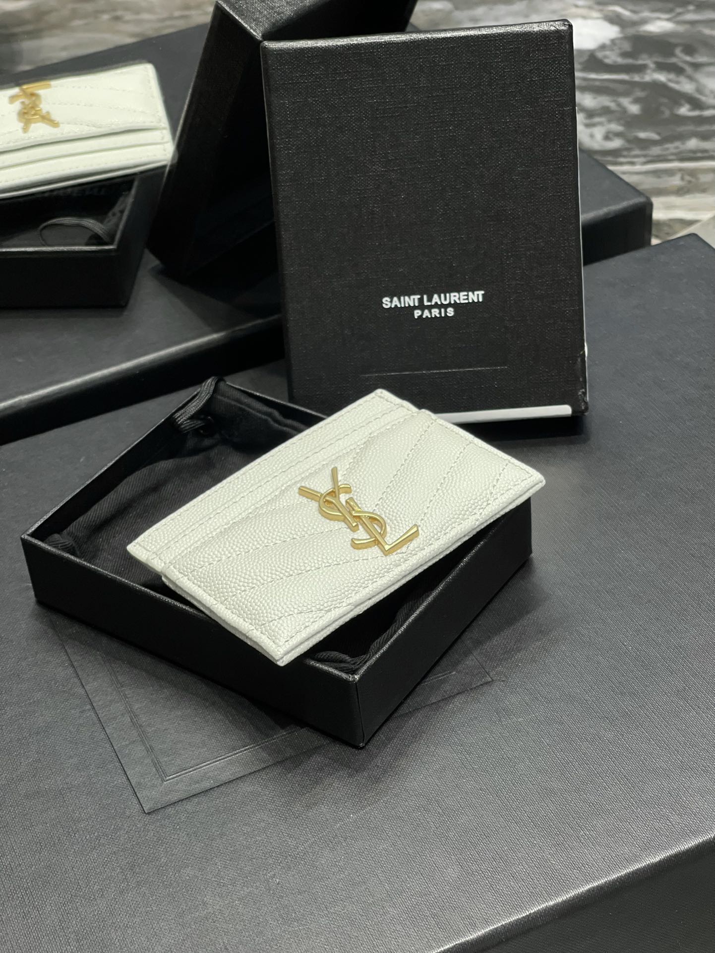 YSL卡包_白色金扣