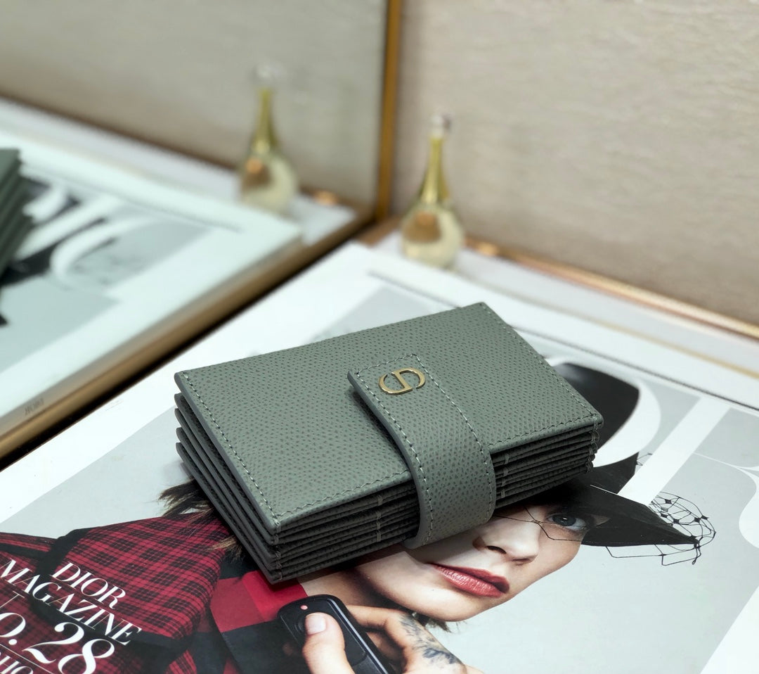 Dior 風琴卡包