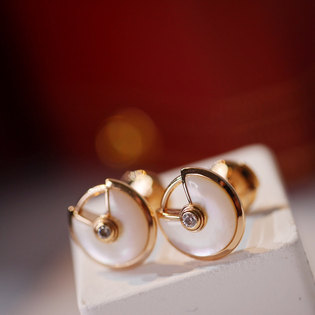 Cartier Amulette貼耳式耳環