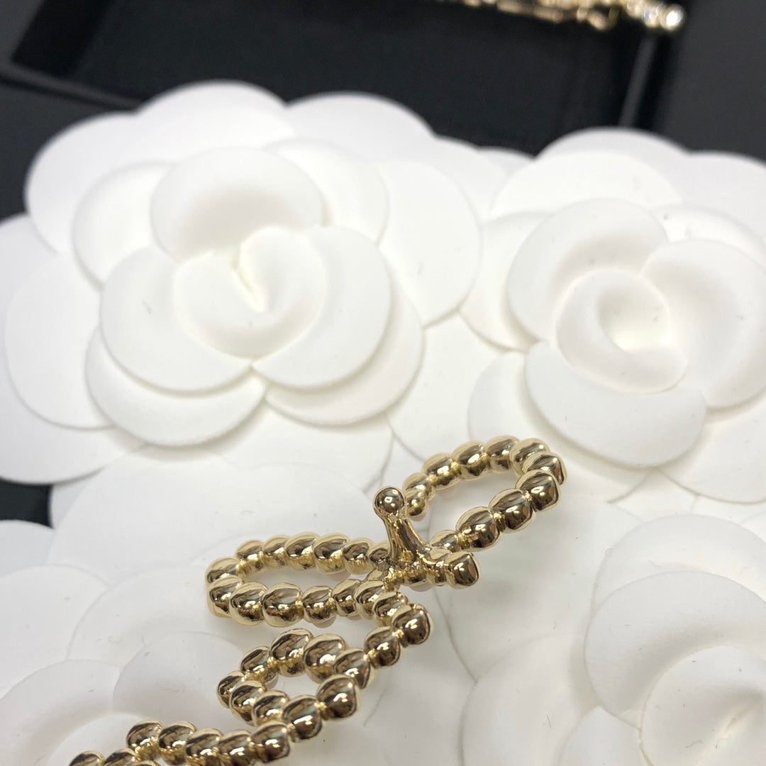 Chanel 髮夾