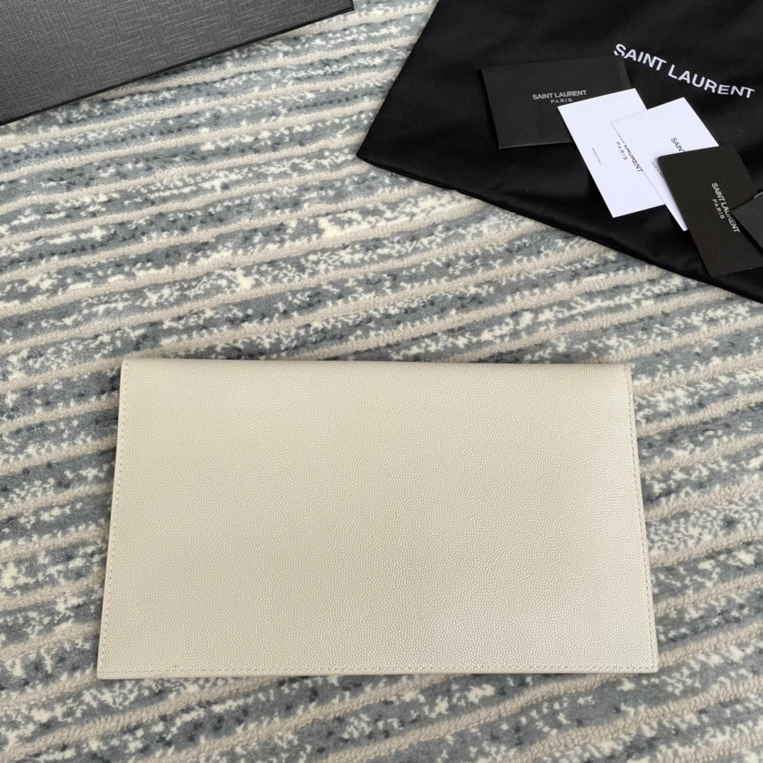 YSL ptown_新品手拿包-白魚子醬皮革金扣