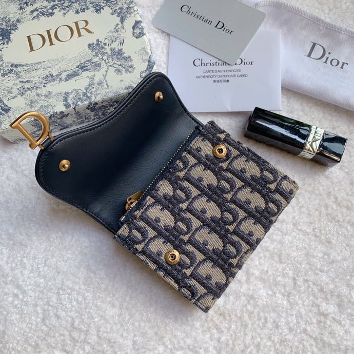 Dior 馬鞍老花三折短夾