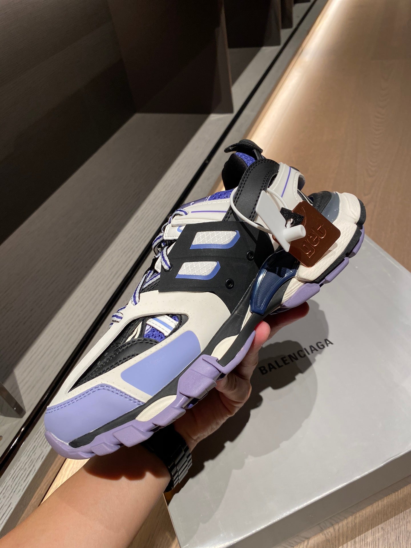 Balenciaga 巴黎世家-老爹鞋