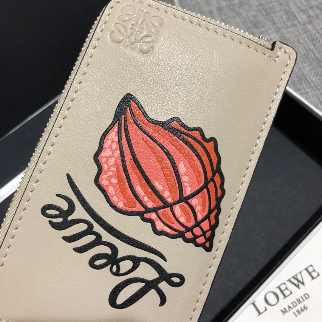 Loewe 貝殼拉鍊小卡包