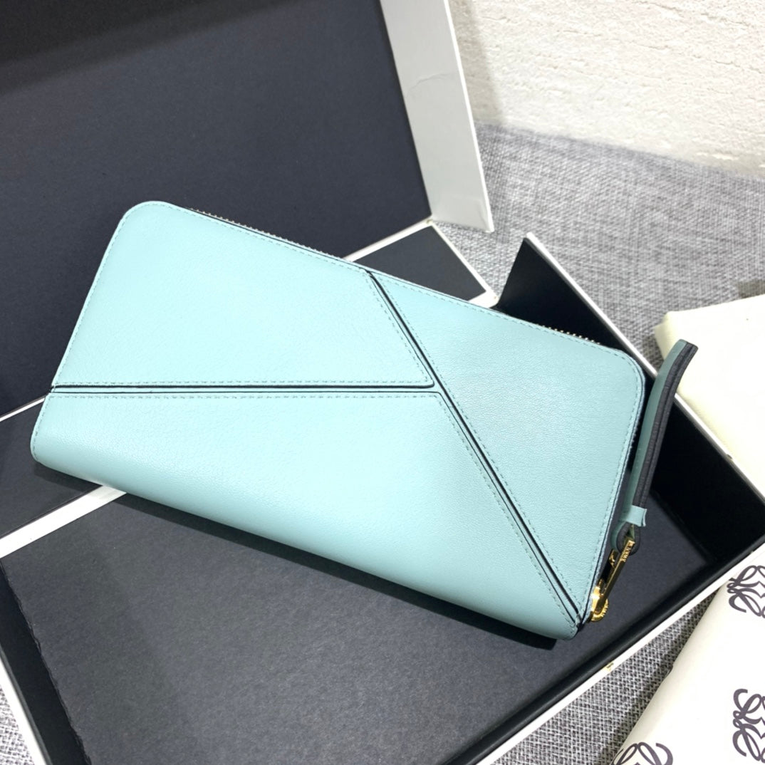 Loewe Puzzle zip around wallet 拉鍊長夾