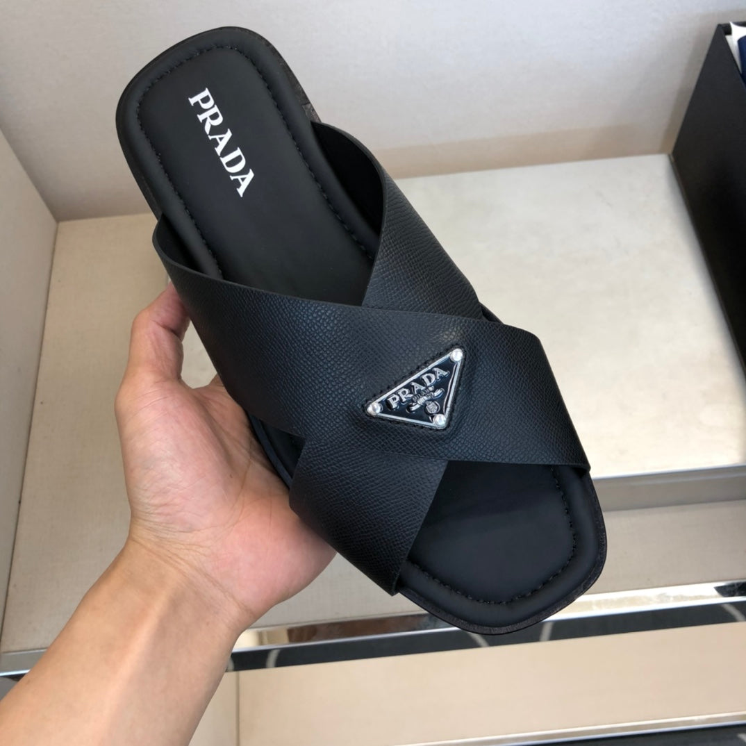 Pra-頂尖工藝真皮拖鞋