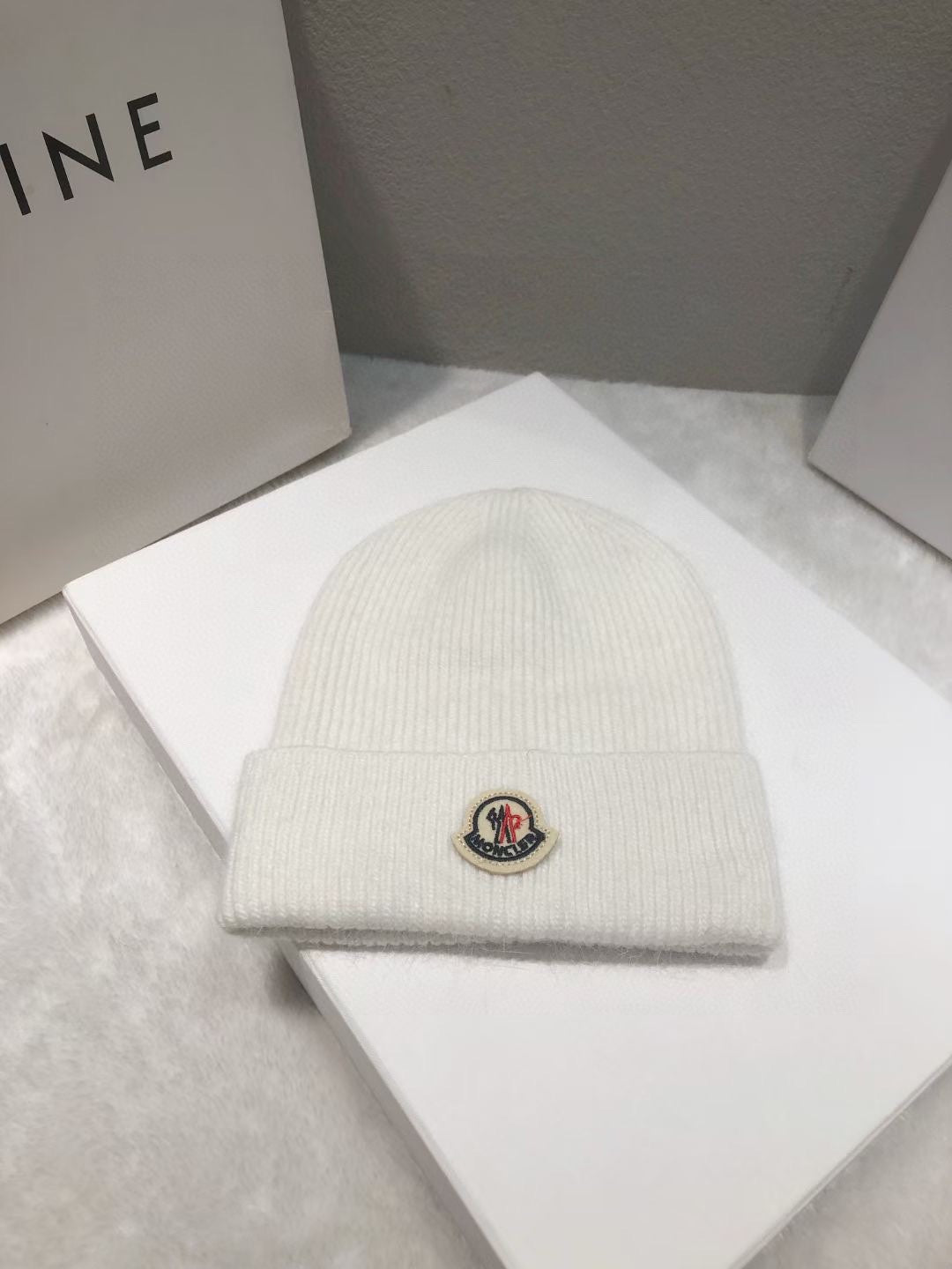 Moncler-多色針織毛帽
