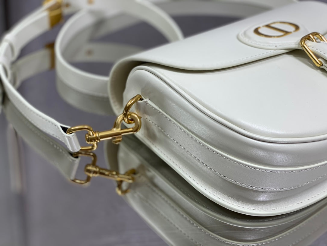 Dior Bobby-中號22cm-白色牛皮