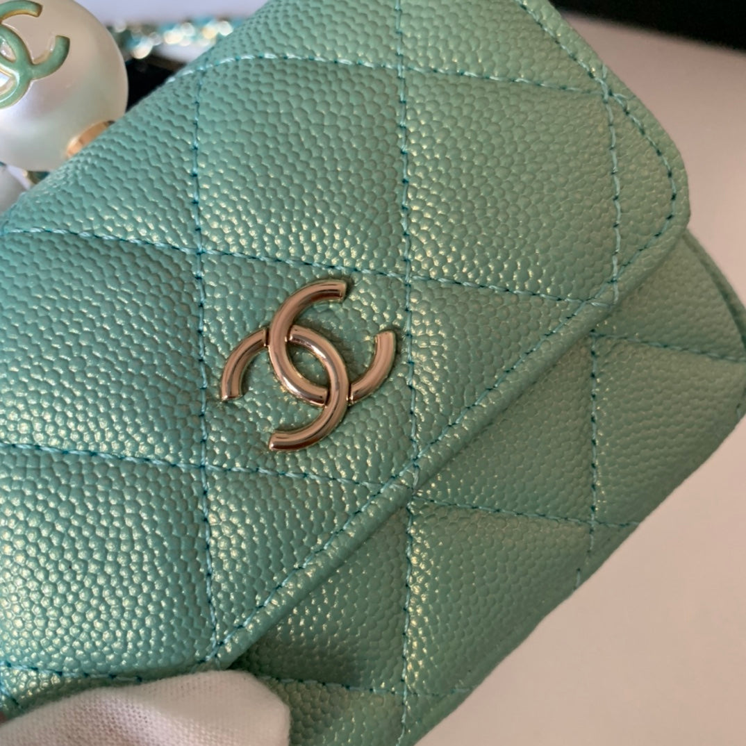 CHANEL 珍珠鏈條零錢包！