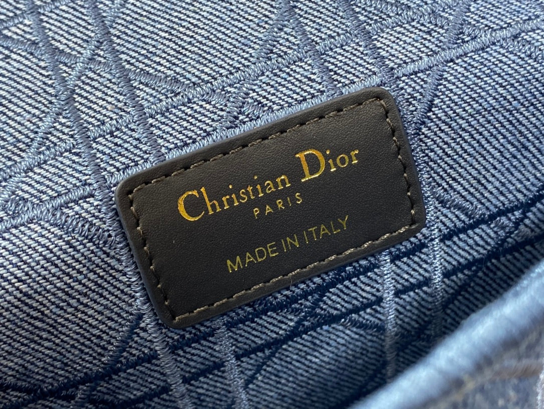 Dior Caro 小號20cm-牛仔藍