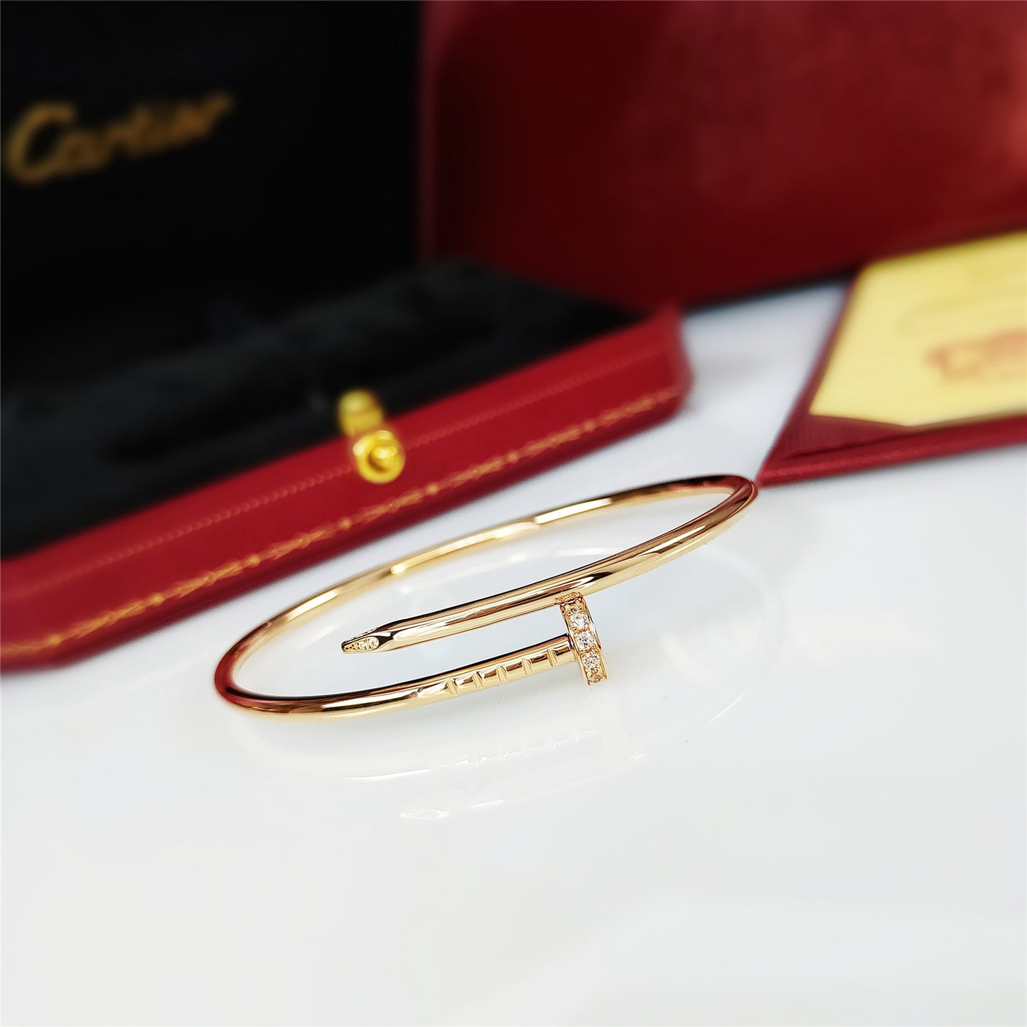 Cartier 細版釘子手鐲 玫瑰金半鑽