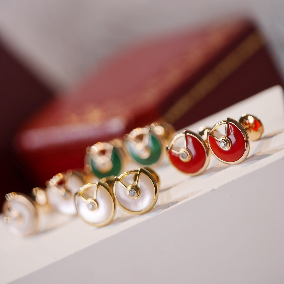 Cartier Amulette 貼耳式耳環