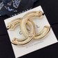 Chanel 胸針