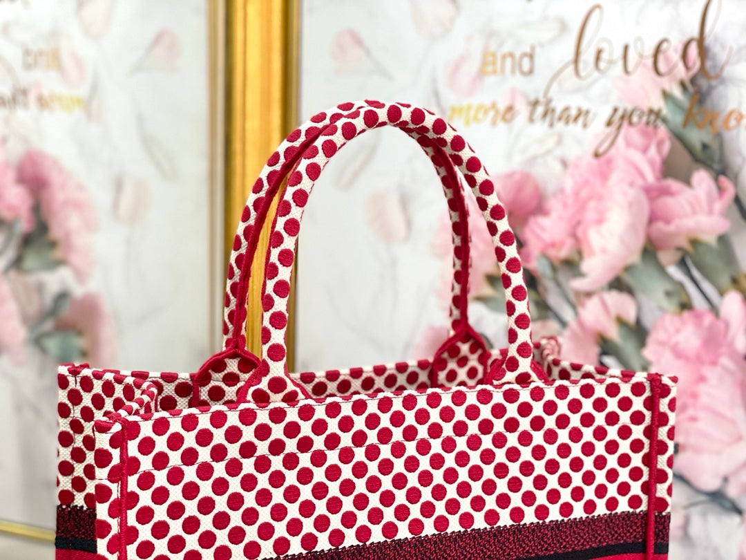 Dior Book Tote-小號36.5cm-刺繡波點