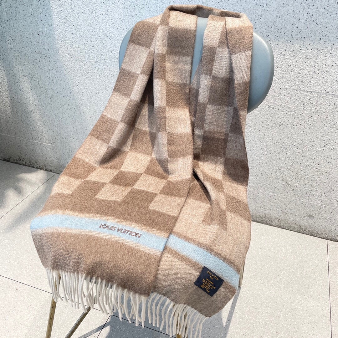 路L家-純羊絨圍巾 180*32cm 杏色